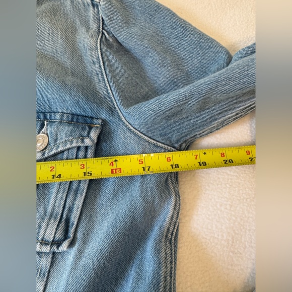 PAIGE cropped pacey jacket in Light Wash denim size S - Picture 9 of 11